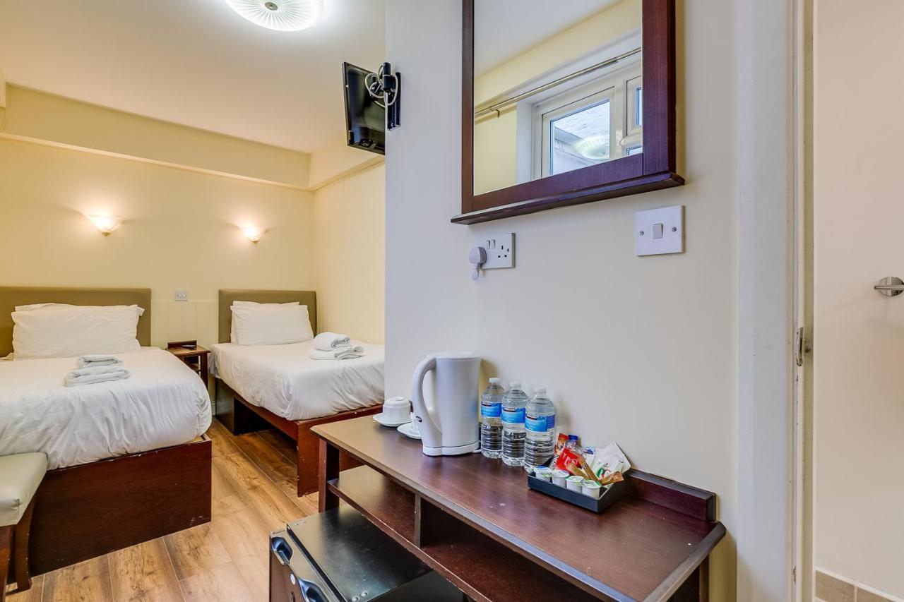 Astoria Hotel Лондон Екстер'єр фото